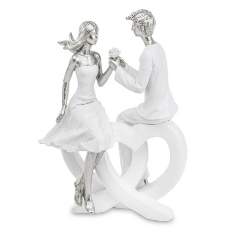 FIGURKA ZAKOCHANA PARA NA SERCU 23cm BIAŁA SREBRNA Z SERCEM 25cm 20cm