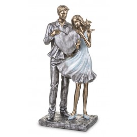 FIGURKA ZAKOCHANA PARA Z SERCEM 25cm SREBRNA BŁĘKITNA ZŁOTA 20 30