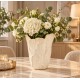 WAZON CERAMICZNY BEŻOWY KREMOWY 28cm PŁATKI KWIATA GLAMOUR STYLOWY 25 30